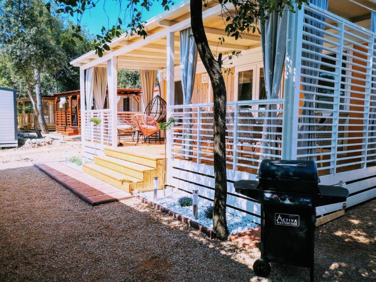 J & R Mobile Homes Биоград-на-Мору Экстерьер фото